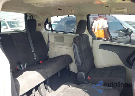 2015 Chrysler Town & Country Touring from USA, damaged, VIN 2C4RC1BGXFR520719